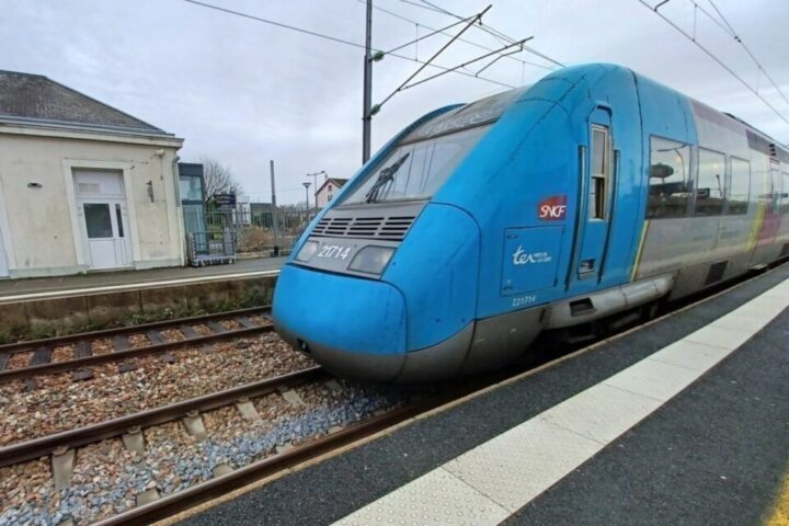 , Sarthe : un train tombe en panne, la circulation interrompue dans le sens Sablé-sur-Sarthe &#8211; Le Mans