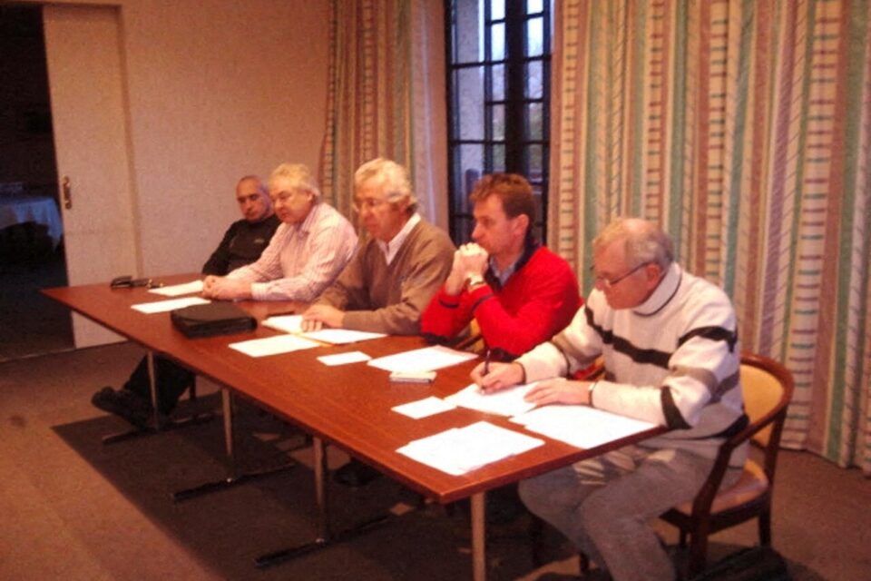 Guy Buaillon (troisième en partant de la gauche) était toujours très investi au golf de Sablé-sur-Sarthe.