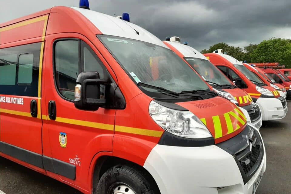 Les pompiers sont intervenus vers 15 h pour un accident de moto, près de Beaumont-sur-Sarthe. Illustration
